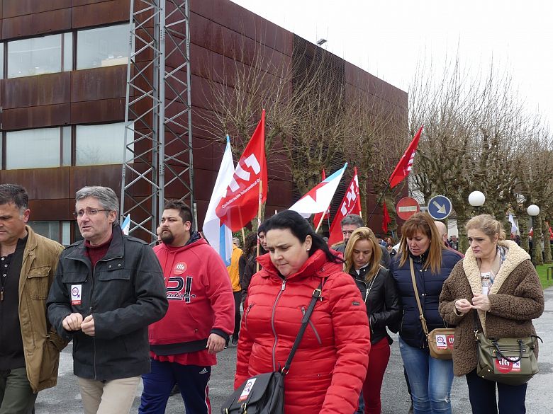 2017-03-08 mani 8M 011.jpg